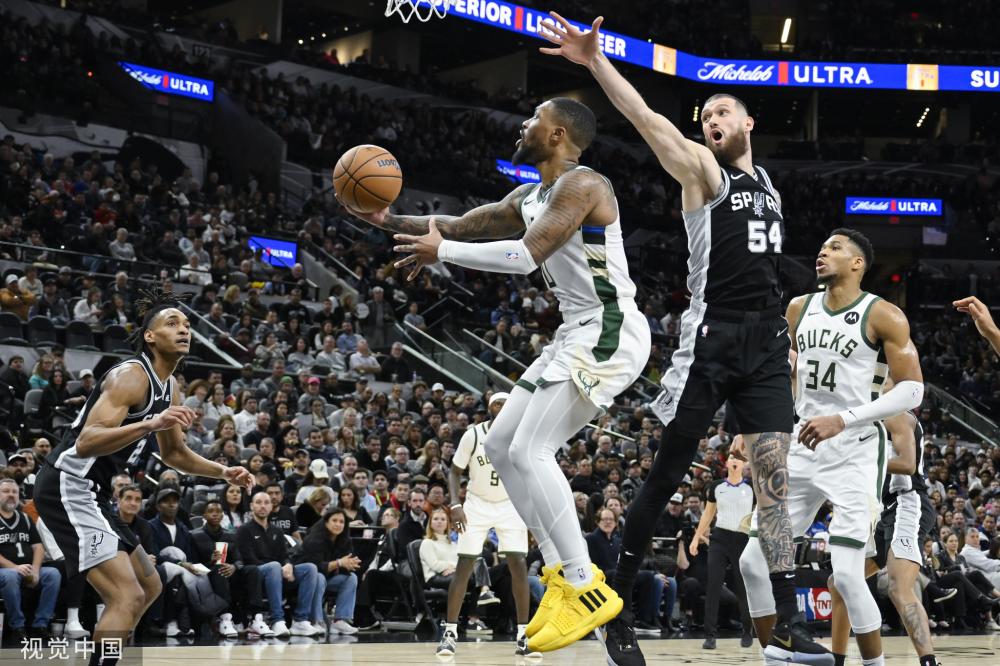 泳项目中收 泳项目中收